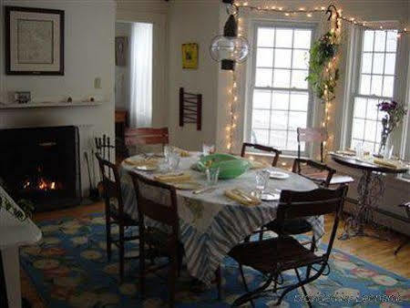 The Sunny Grange Bed & Breakfast Campton Ресторан фото